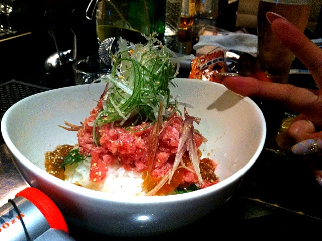 マグロどんどん at カラオケバー げんてん